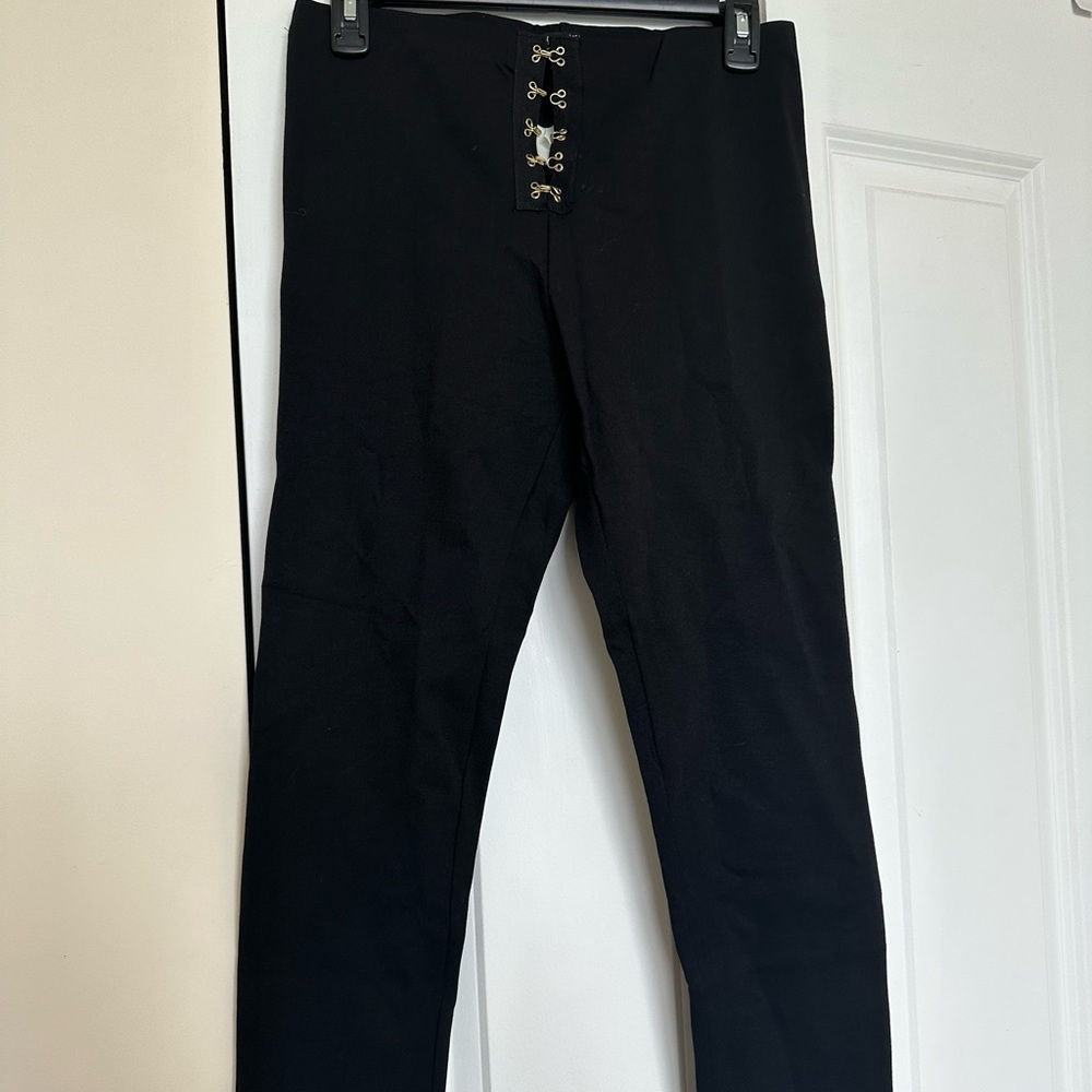 Capri pants